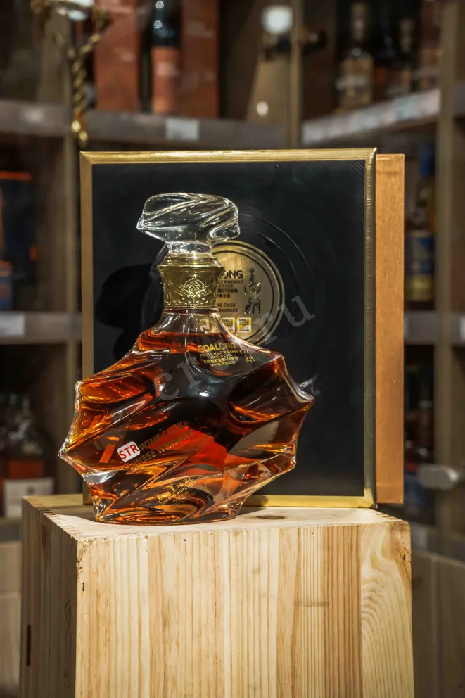 В магазине Крю Профи Goalong Single Malt Wine Cask in gift box 0.7 л