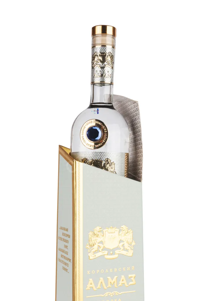 В подарочной коробке King Almaz Kohinoor in gift box 0.7 л