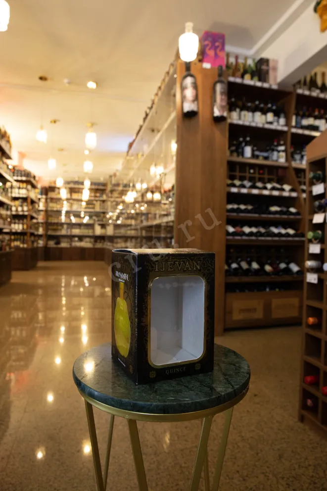 В магазине Крю Профи Ijevan Quince gift box 0.75 л