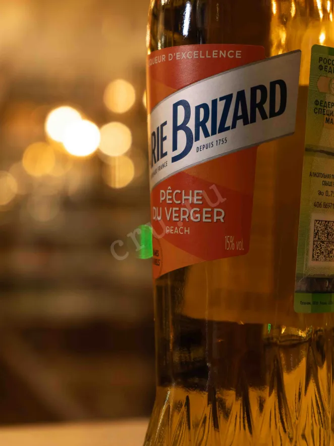 В магазине Крю Профи Marie Brizard Peche du Verger 0.7 л