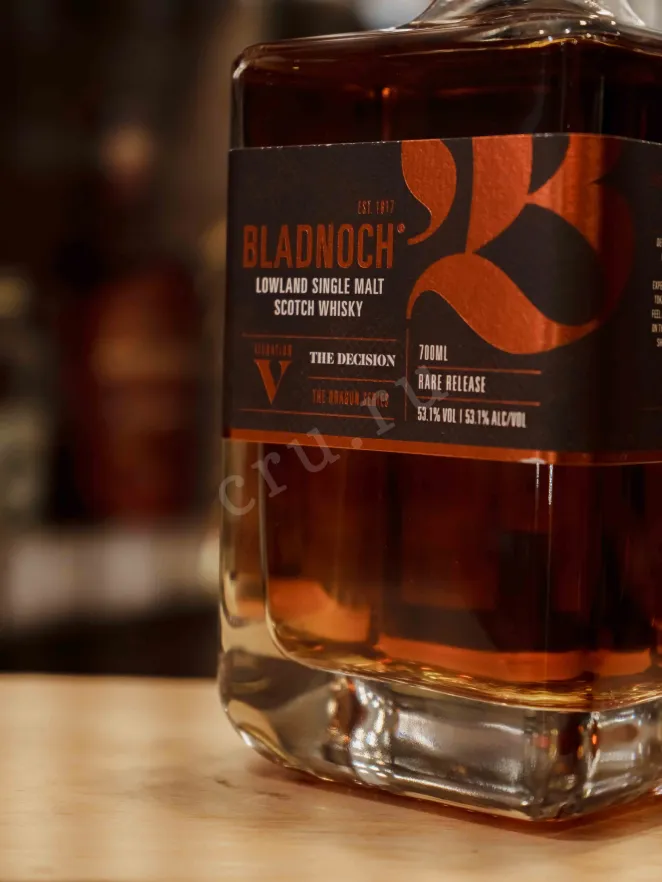 В магазине Крю Профи Bladnoch The Decision Iteration 5 The Dragon Series in gift box 0.7 л