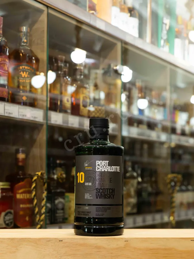 В магазине Крю Профи Bruichladdich Port Charlotte 10 Years Old in gift box 0.7 л