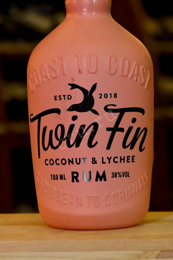 В магазине Крю Профи Twin Fin Coconut & Lychee 0.7 л