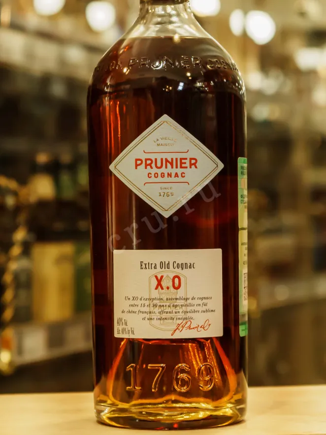 В магазине Крю Профи Prunier XO gift box 0.7 л