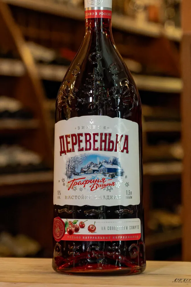 В магазине Крю Профи  Zimnyaya Derevenka Grafinya Vishnya 0.5 л