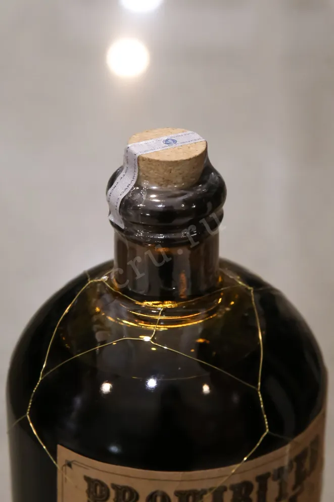 Пробка Prohibited Ley Seca 3 years 0.7 л