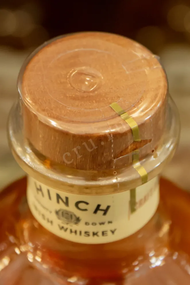 Пробка Hinch Irish Whiskey Craft & Casks Imperial Stout Cask Finish in gift box 0.7 л