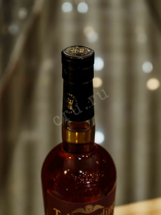 Пробка Tullibardine The Murray Chateauneuf Du Pape Cask Finish in gift box 0.7 л