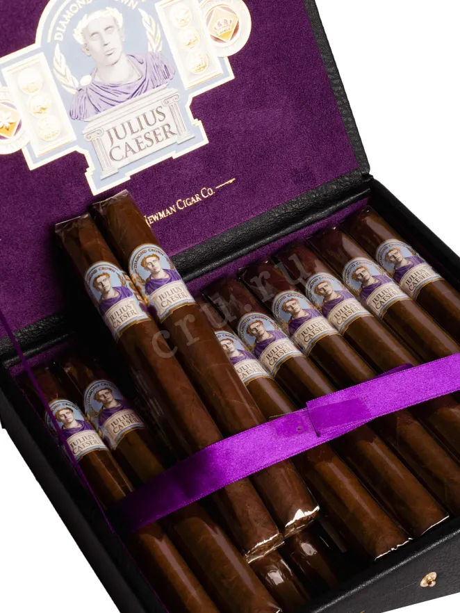 Коробка с сигарами Diamond Crown Julius Caeser Churchill