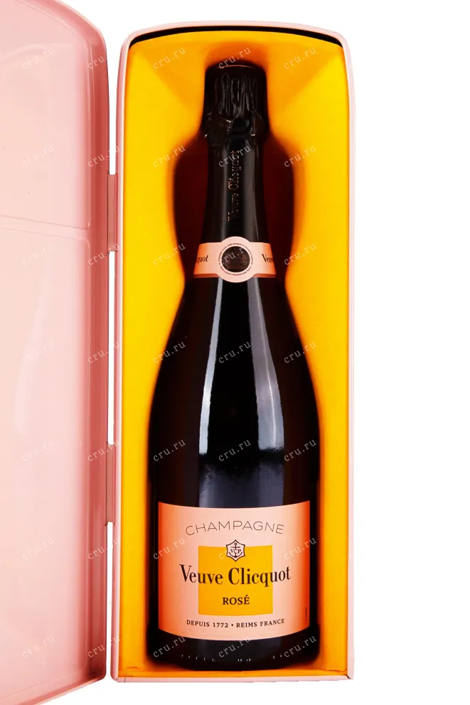 В подарочной коробке Veuve Clicquot Ponsardin Rose in gift box 2019 0.75 л