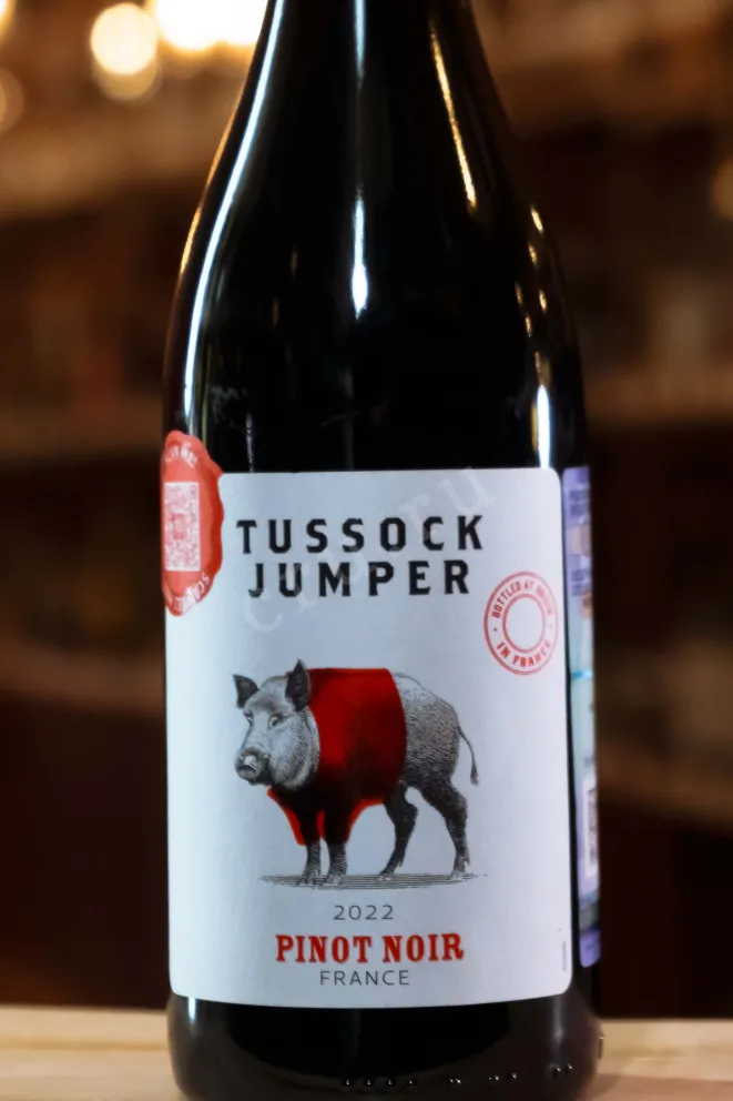 В магазине Крю Профи Tussock Jumper Pinot Noir 2022 0.75 л