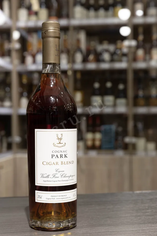 В магазине Крю Профи Park Cigar Blend Vieille Fine Champagne in gift box 2014 0.7 л