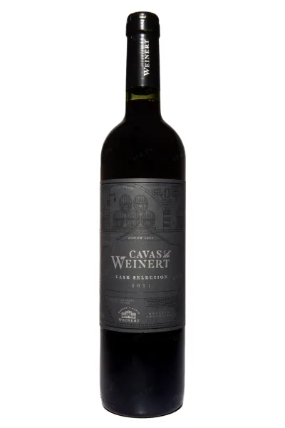 Вино Cavas de Weinert Cask Selection 0.75 л