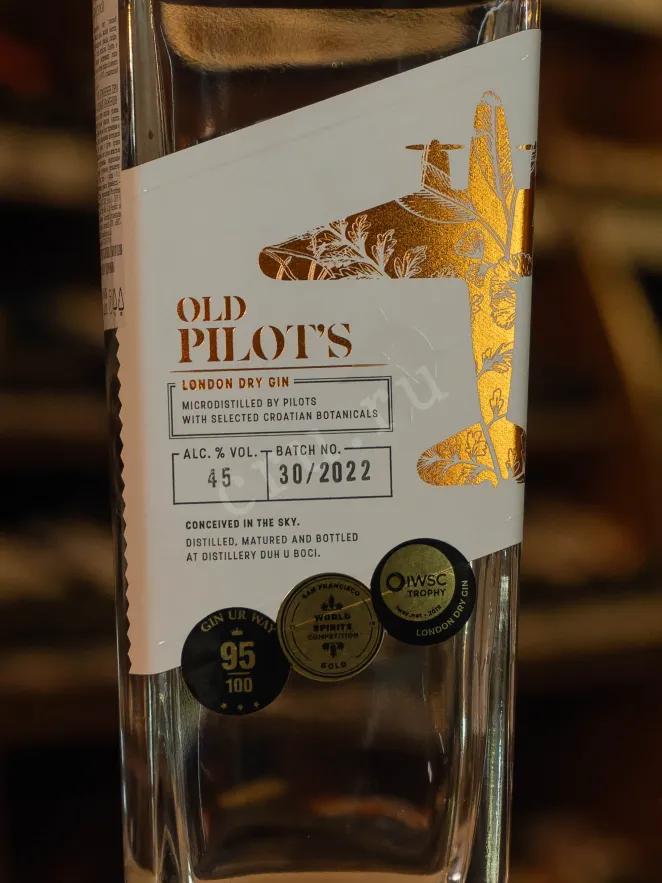 В магазине Крю Профи Old Pilots 0.7 л