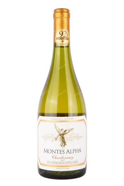 Вино Montes Alpha Chardonnay 2017 0.75 л