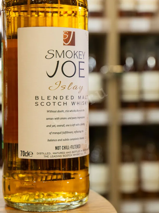 В магазине Крю Профи Smokey Joe Islay in tube 0.7 л