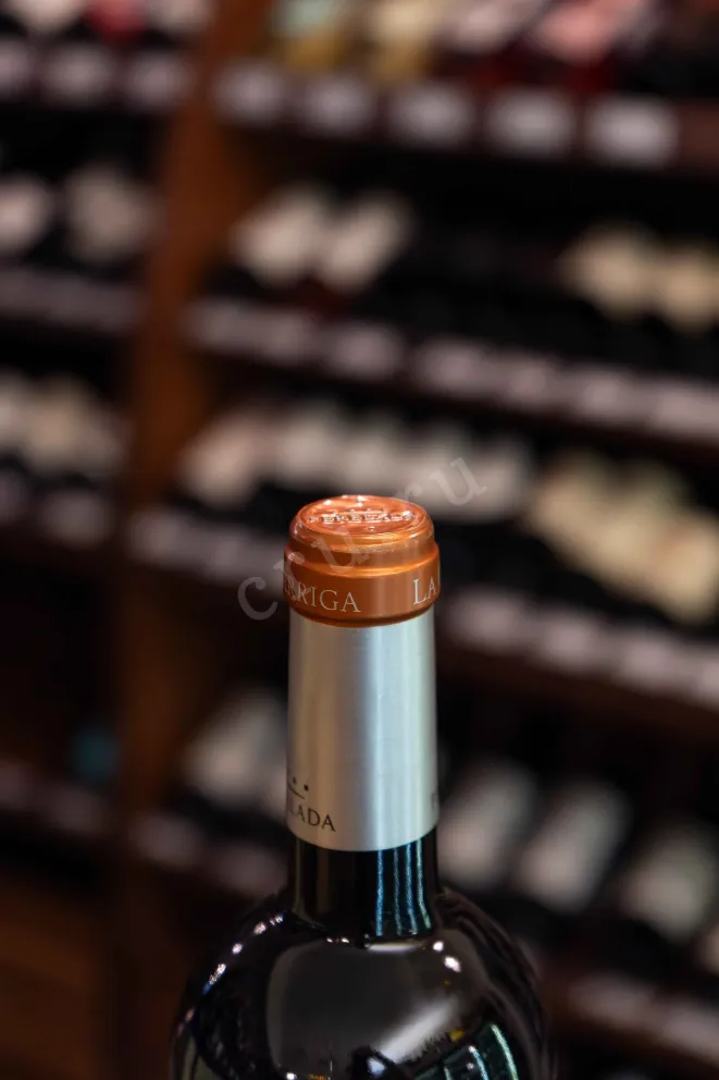 Пробка Emporda Castillo Perelada Finca La Garriga 2018 0.75 л
