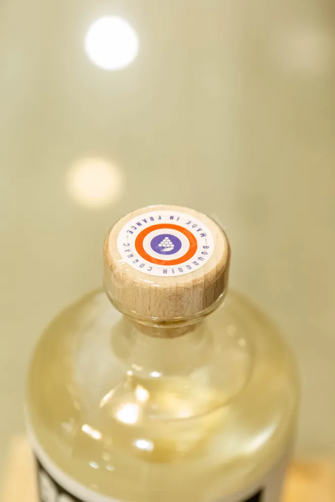 Пробка Bourgoin Raisin Eau de Vie de Vin de Raisin Ugni Blanc 0.7 л