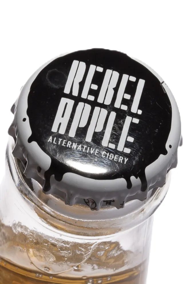 Пробка Rebel Apple Time Killa Cannabis Sativa 0.33 л