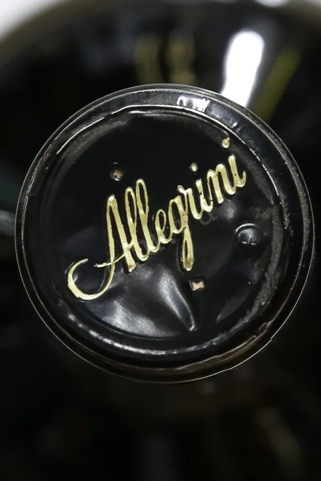 Пробка Allegrini Recioto della Valpolicella Classico Giovanni  2018 0.5 л