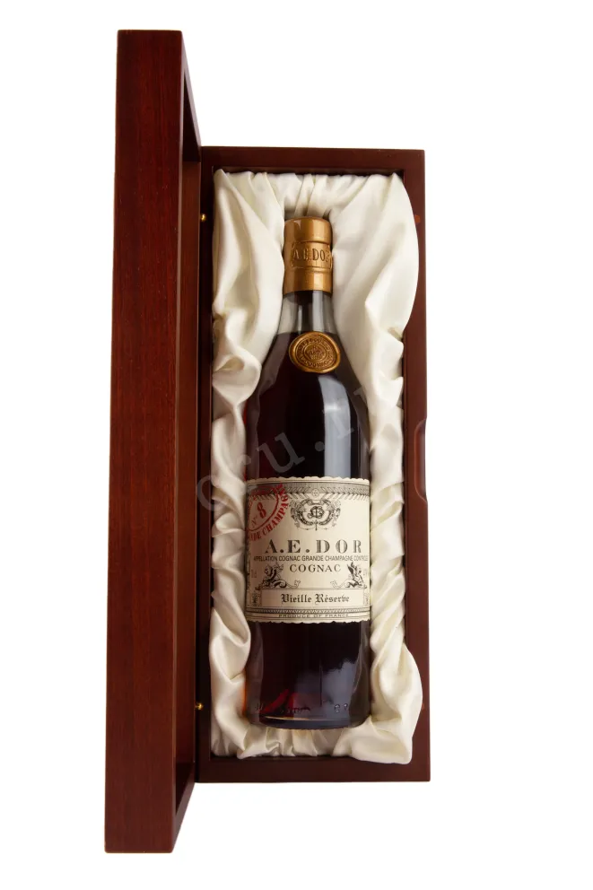 Коньяк A.E. Dor №8  0.7 л