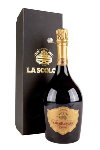 Игристое вино Soldati La Scolca Brut Millesimato D'Antan gift box 2011 0.75 л