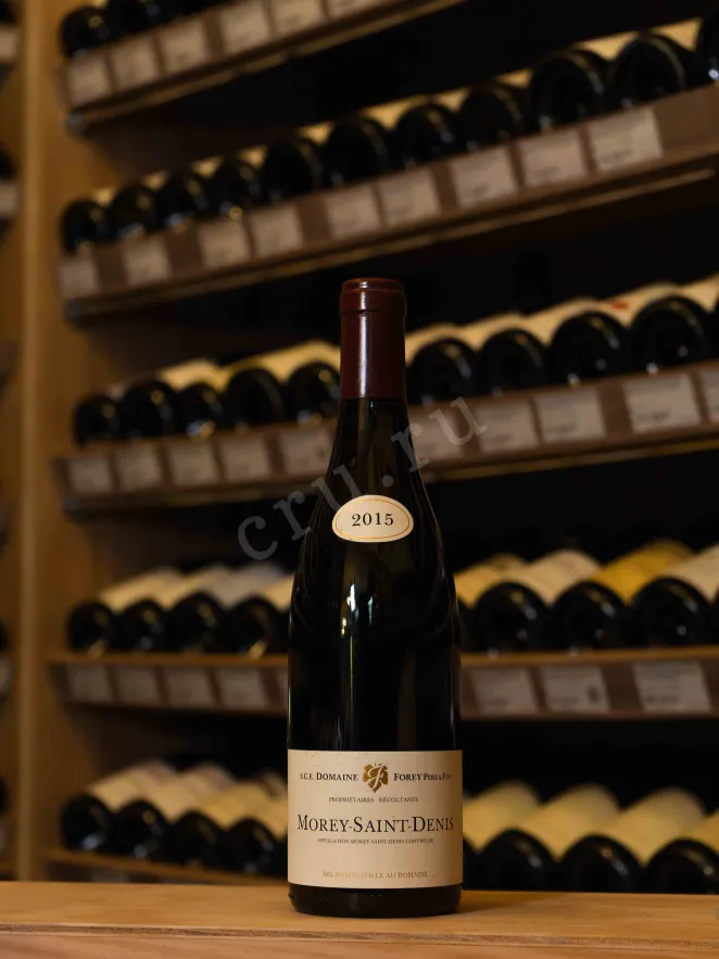 В магазине Крю Профи Domaine Forey Pere et Fils Morey-Saint-Denis 2015 0.75 л