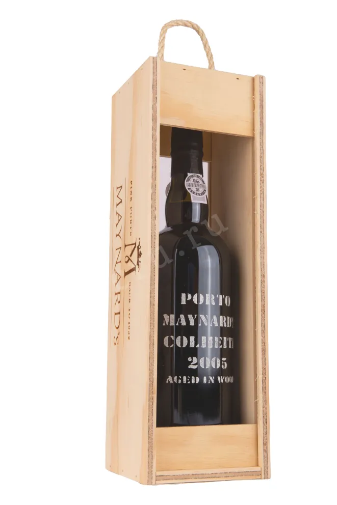 В деревянной коробке Maynards Colheita Porto wooden box 2005 0.75 л