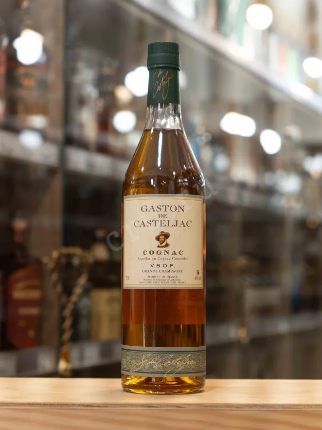 В магазине Крю Профи Gaston de Casteljac VSOP in gift box 0.7 л