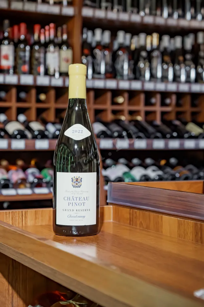 В магазине Крю Профи Shato Pinot Grand Reserve Chardonnay 2022 0.75 л