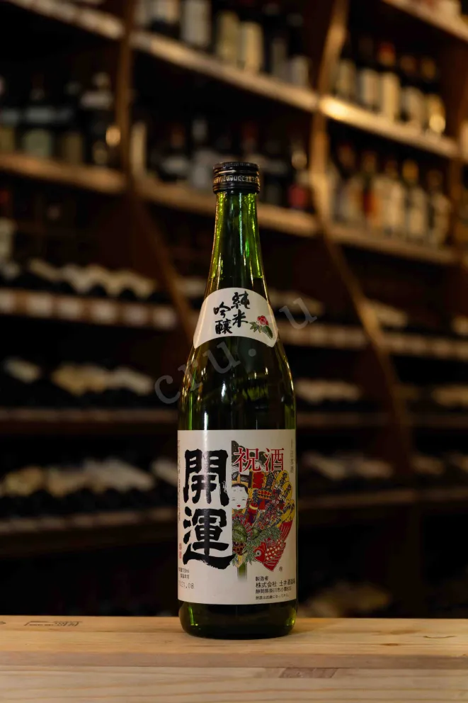 В магазине Крю Профи Kaiun Tokusen Junmai Ginjo with gift box 0.72 л