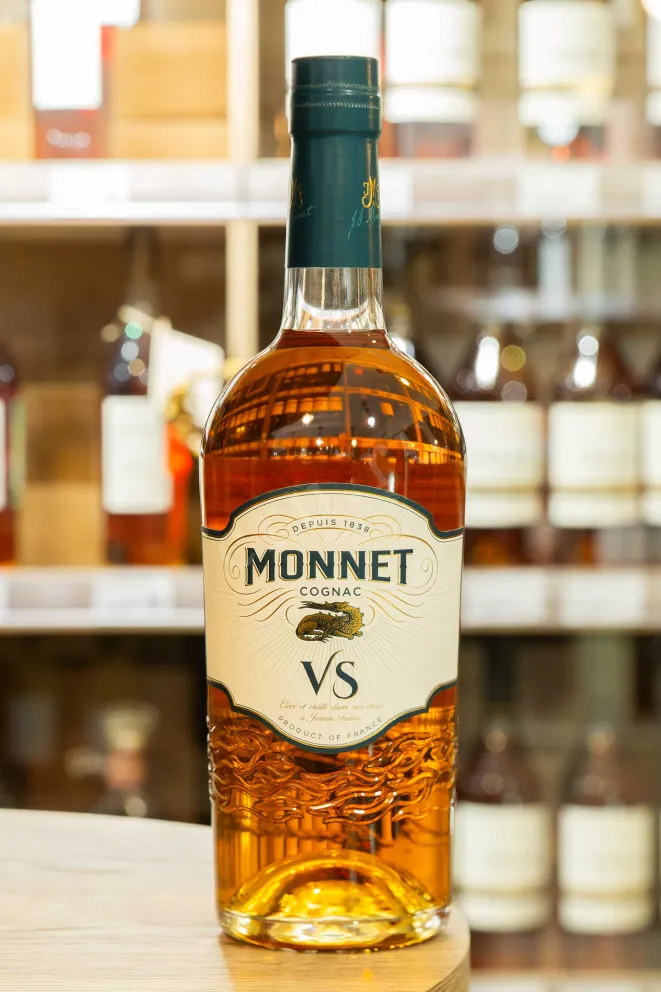 В магазине Крю Профи Monnet VS 0.7 л