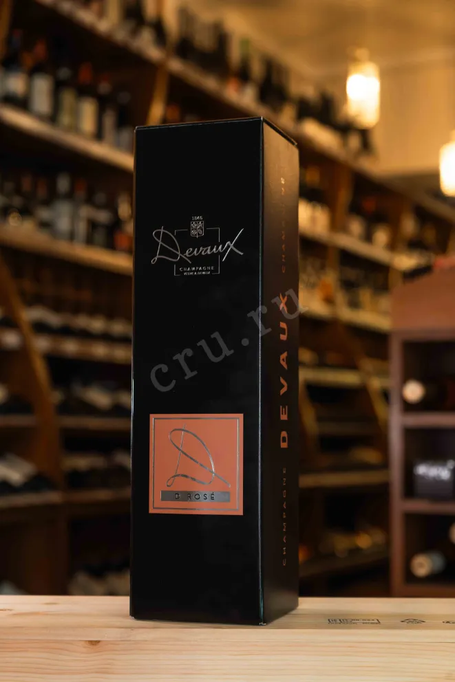 В магазине Крю Профи Devaux D Rose aged 5 years gift box 2016 0.75 л