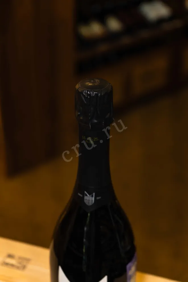 Пробка Mantra Estate Blanc De Blancs 2021 0.75 л
