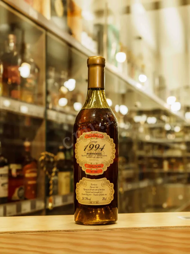 В магазине Крю Профи Prunier Vintage 1994 Borderies AOC in wooden box 1994 0.7 л