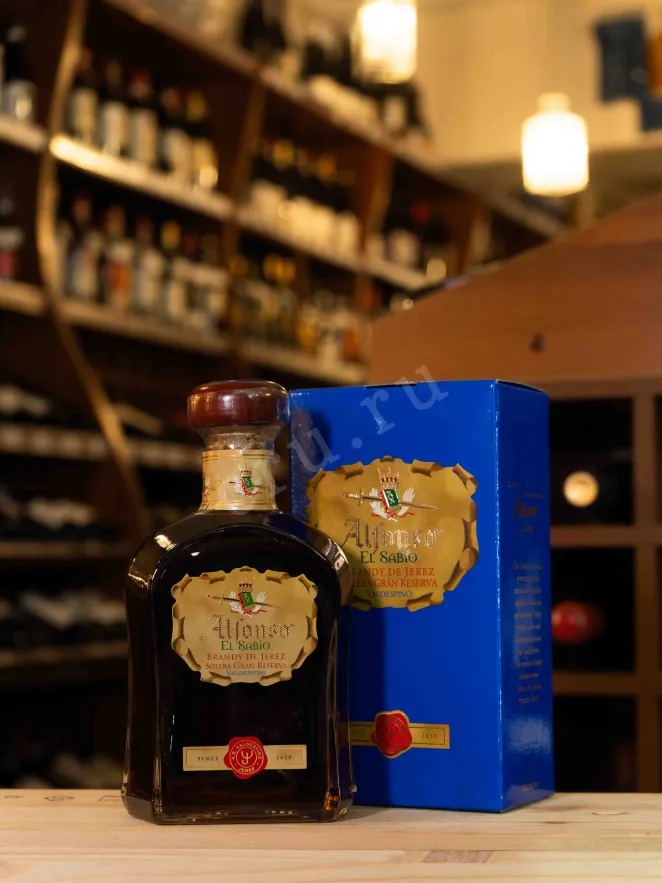 В магазине Крю Профи Valdespino Alfonso El Sabio 0.7 л