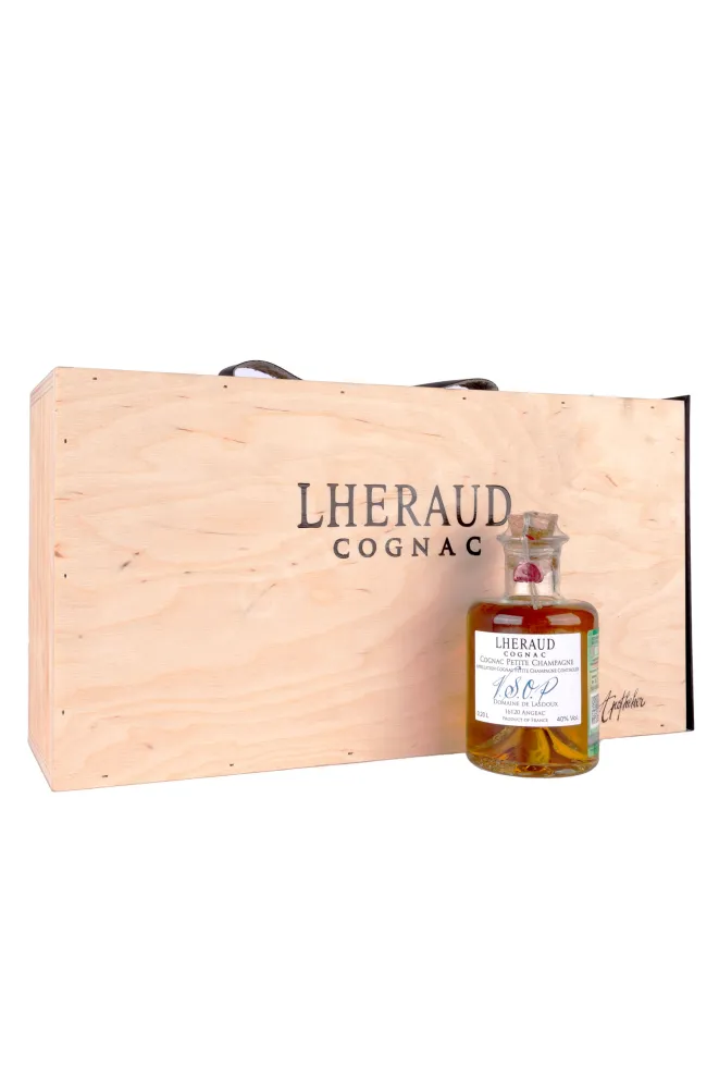 Коньяк Lheraud VSOP wooden box  0.2 л