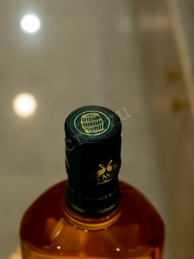 Пробка Nestville 7 times distilled 0.7 л