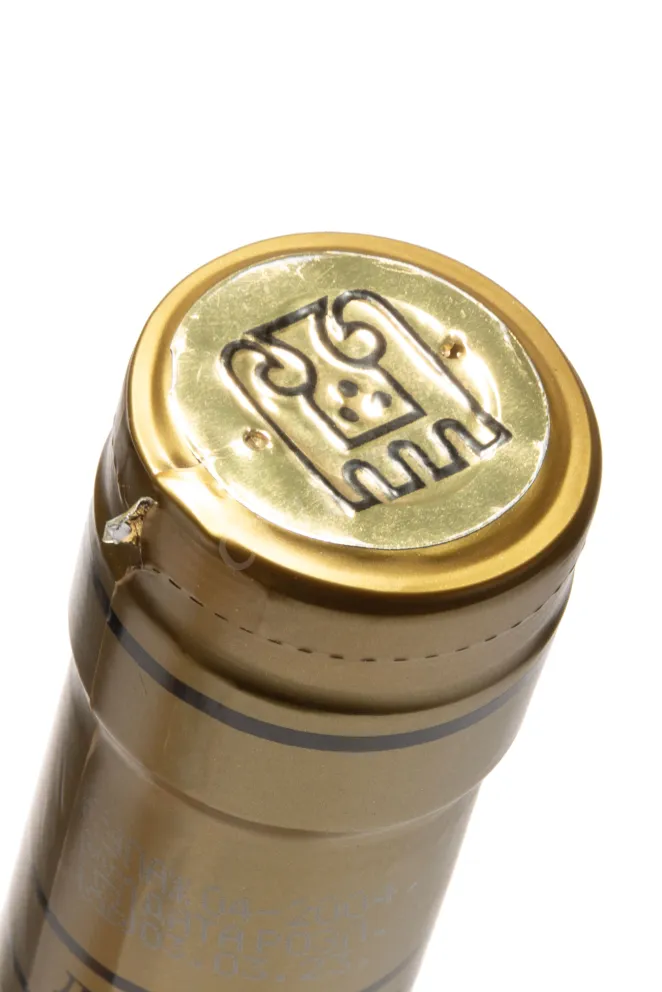 Пробка Derbend Golden 2004 0.75 л