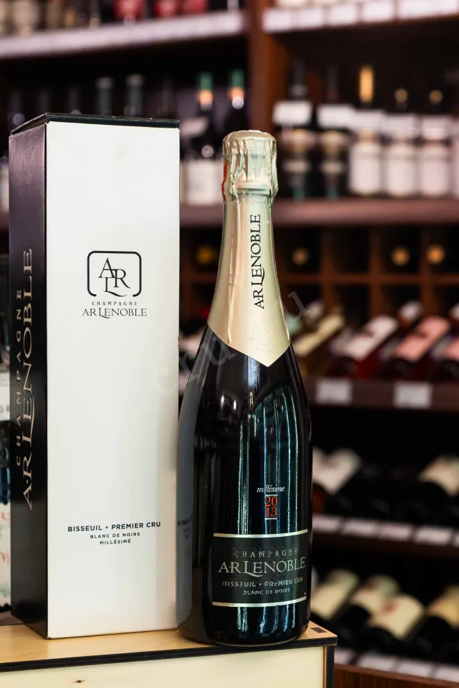 В магазине Крю Профи AR Lenoble Blanc de Noirs Bisseuil Premier Cru Brut Millesime gift box 2013 0.75 л