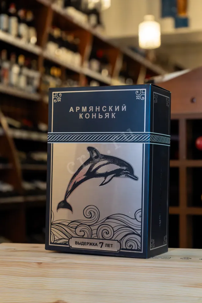 В магазине Крю Профи Vedi Alco Dolphin 7 Years Old in gift box 0.2 л