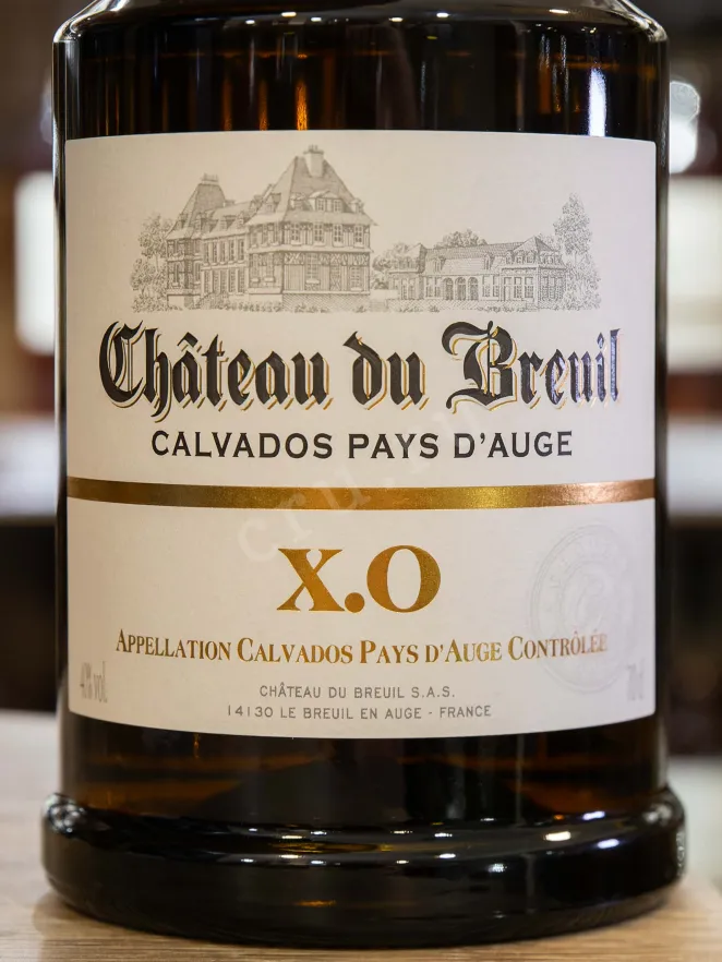 В магазине Крю Профи Chateau du Breuil XO Pays d'Auge AOC 0.7 л