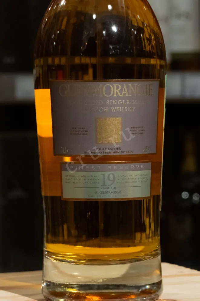 В магазине Крю Профи Glenmorangie 19 Years Old Finest Reserve in gift box 0.7 л
