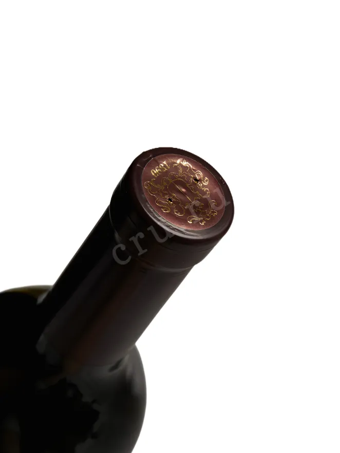 Пробка Usudba Perovskih Merlot Red Dry 2022 0.75 л