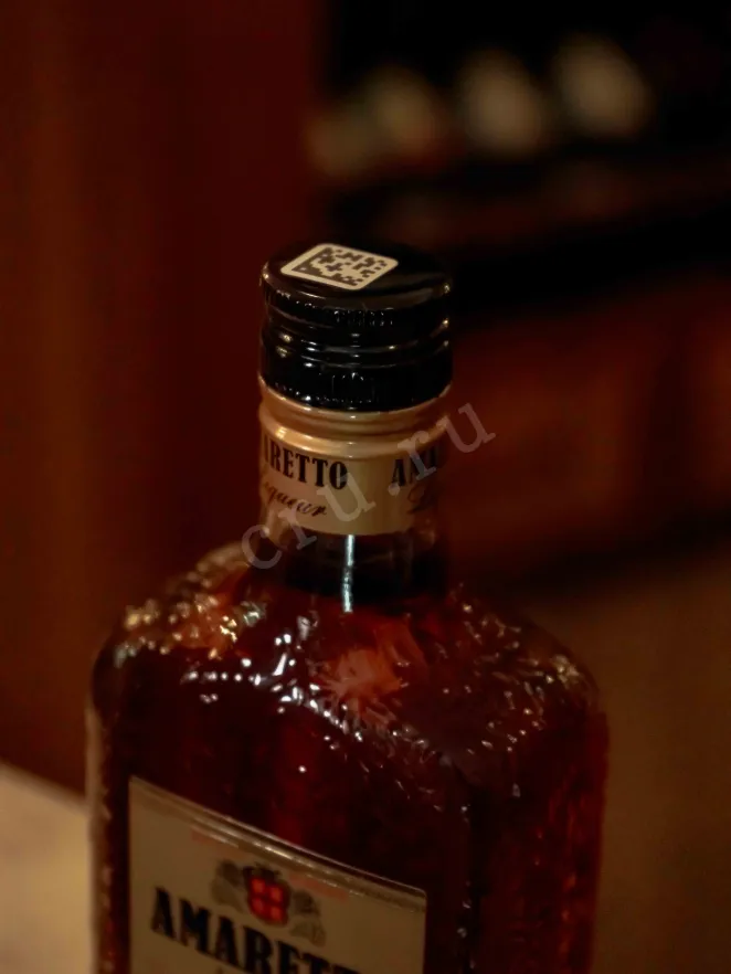 Пробка Love Story Amaretto 0.5 л