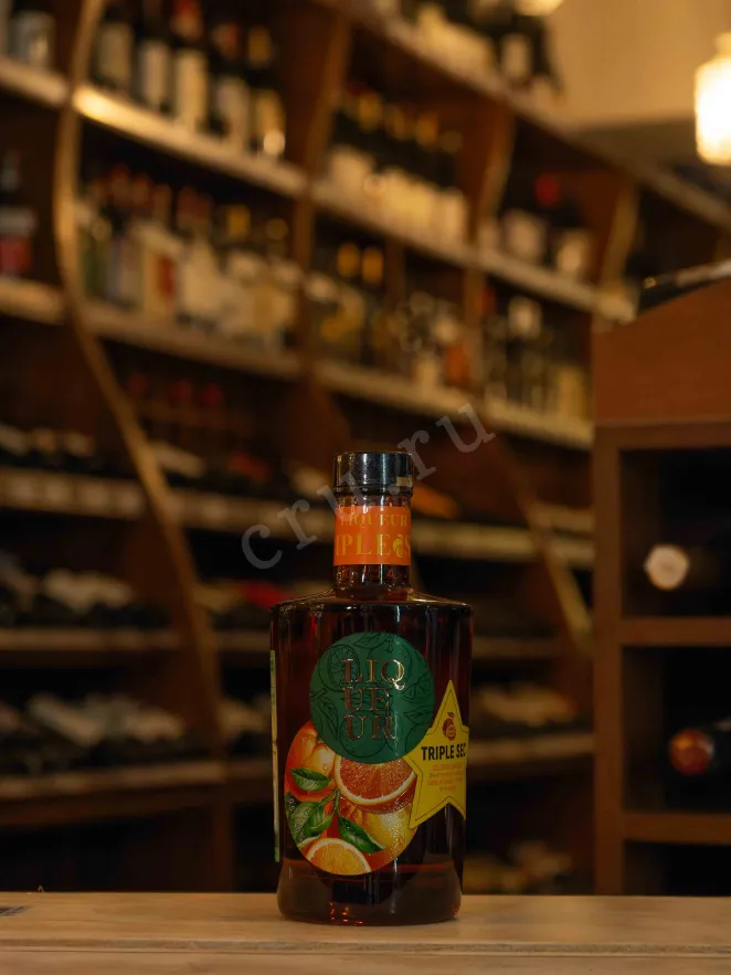 В магазине Крю Профи Celebrity Triple Sec Strong 0.5 л