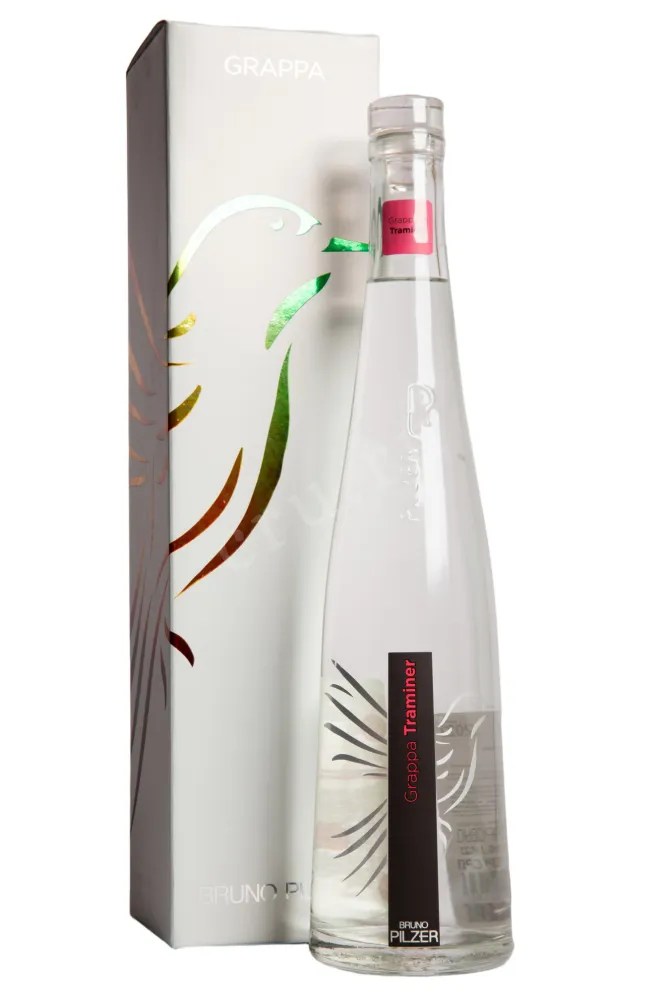 Граппа Pilzer Traminer in gift box  0.5 л