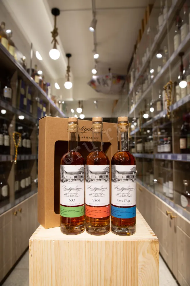 Арманьяк Dartigalongue set 3* in gift box  0.2 л