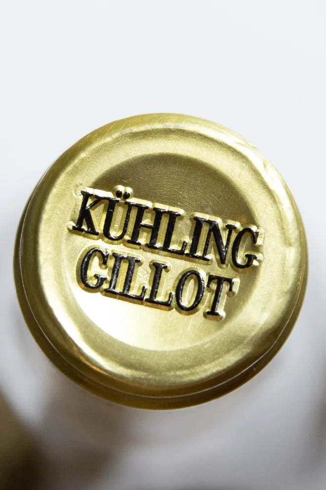 Пробка Rheinhessen Kuhling Gillot Nackenheimer Rothenberg Wurzelecht Riesling 2018 0.75 л