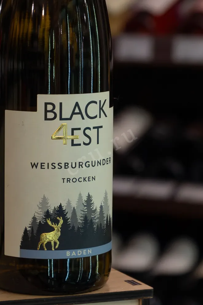 В магазине Крю Профи Black Forest Weissburgunder 2022 0.75 л